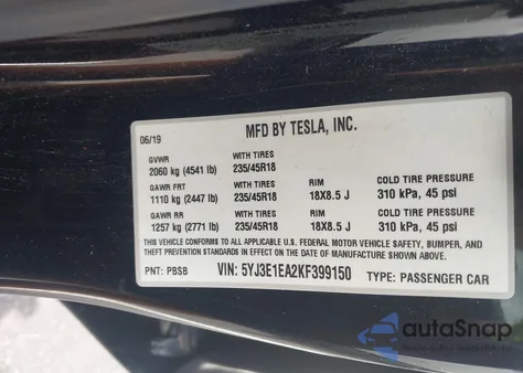 2019 Tesla Model 3 Long Range/Mid Range/Standard Range/Standard Range Plus z USA, uszkodzony, nr VIN 5YJ3E1EA2KF399150